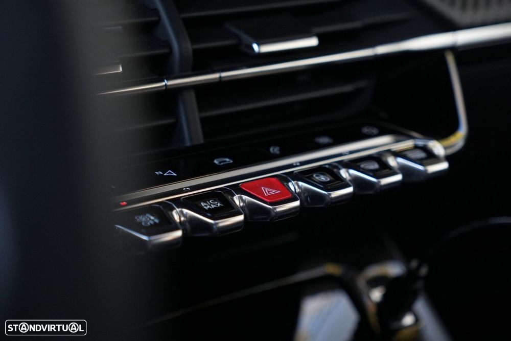 Peugeot 2008 1.2 PureTech Allure Pack - 15