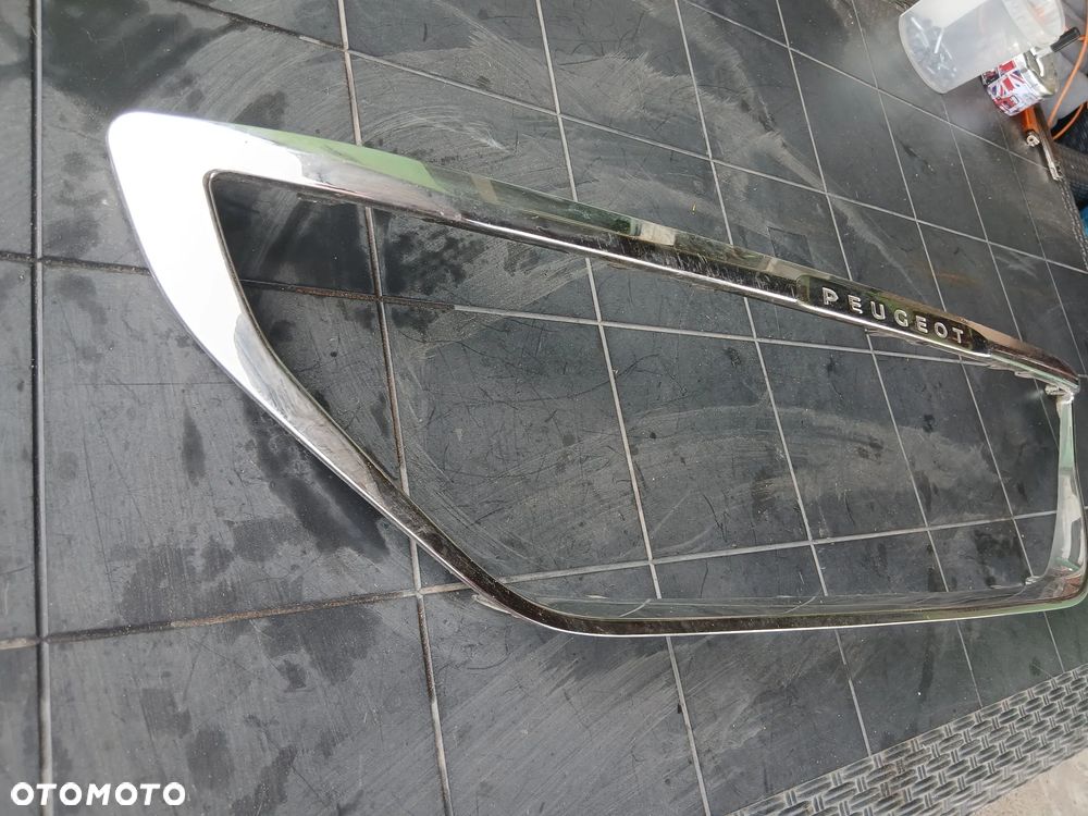 grill atrapa peugeot 2008 lift 9815372577 - 5