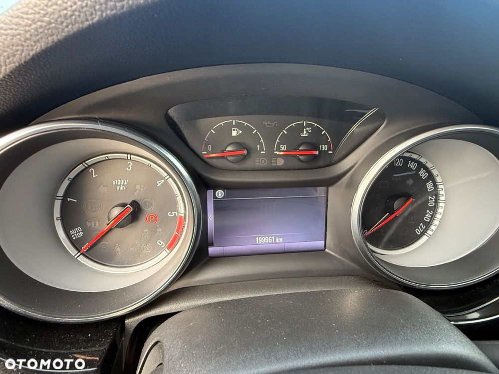 Opel Astra 1.6 CDTI Dynamic S&S - 29