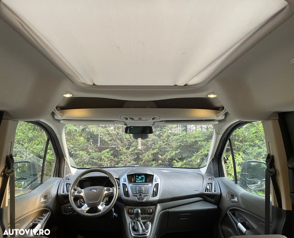 Ford Tourneo Connect 1.6 TDCi Start-Stop Titanium - 20