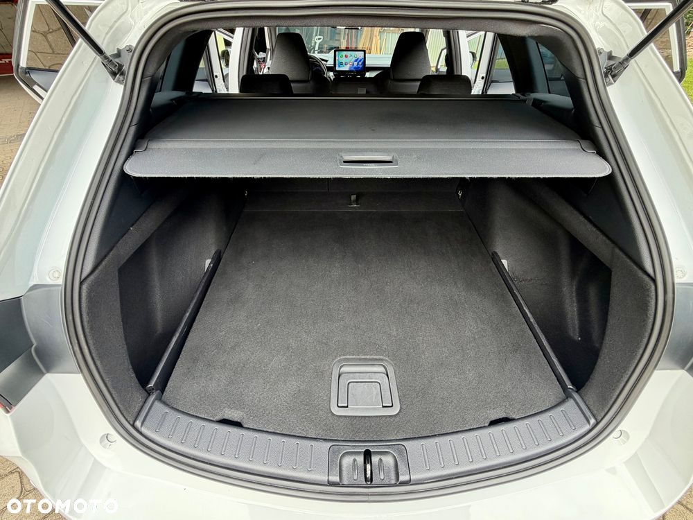 Toyota Corolla 1.8 Hybrid Comfort - 18
