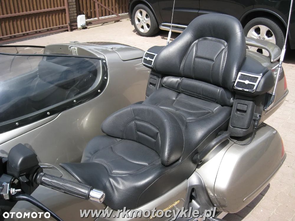 Honda GL - 27