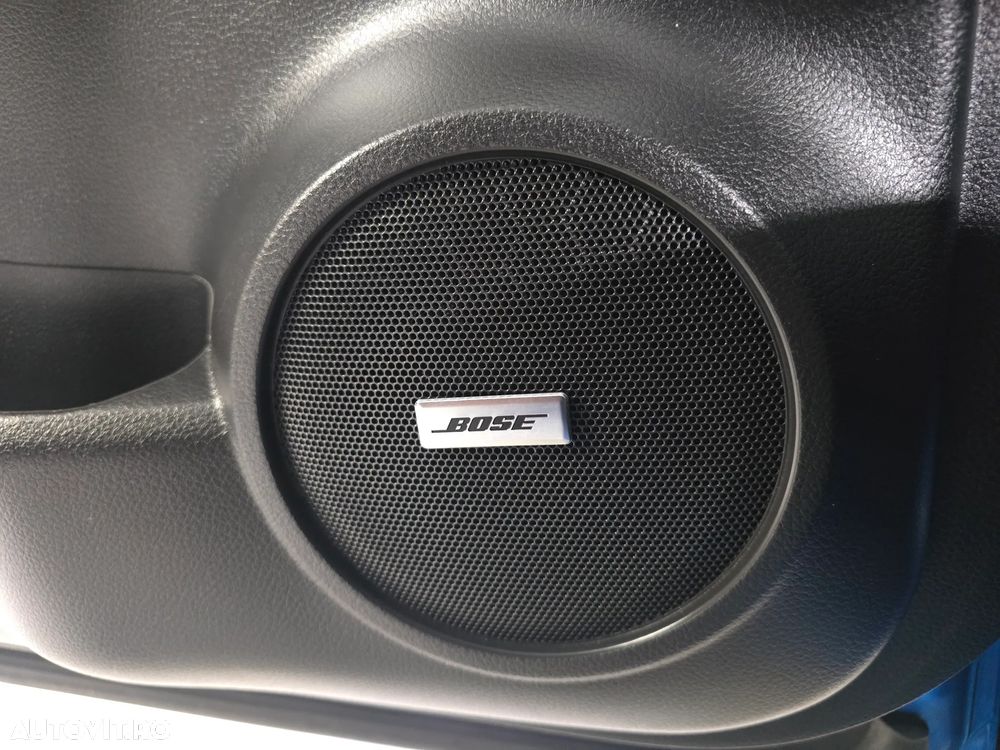 Nissan Qashqai 1.6 DCI Xtronic TEKNA+ - 9