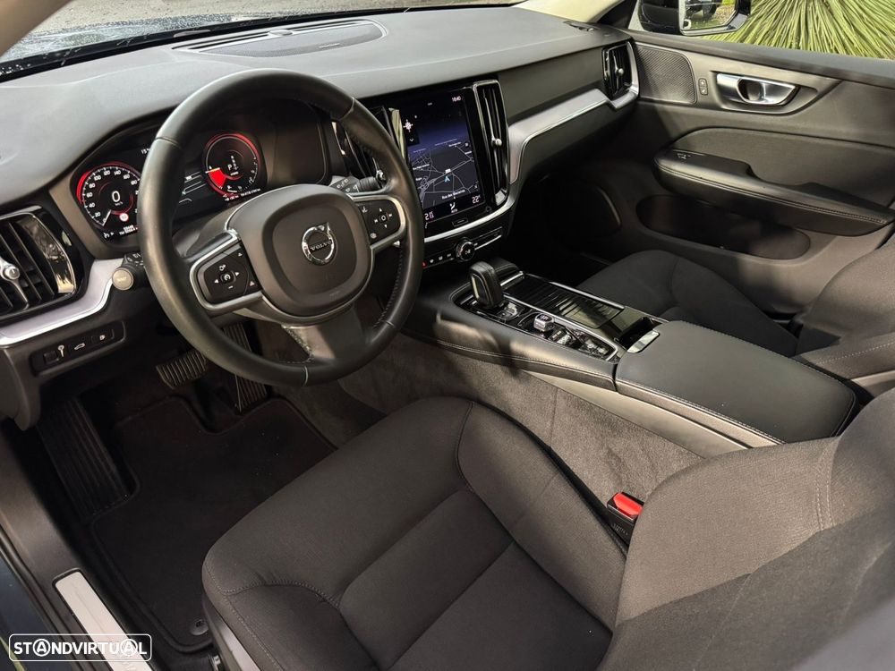 Volvo V60 2.0 T6 AWD TE R-Design Expression - 2