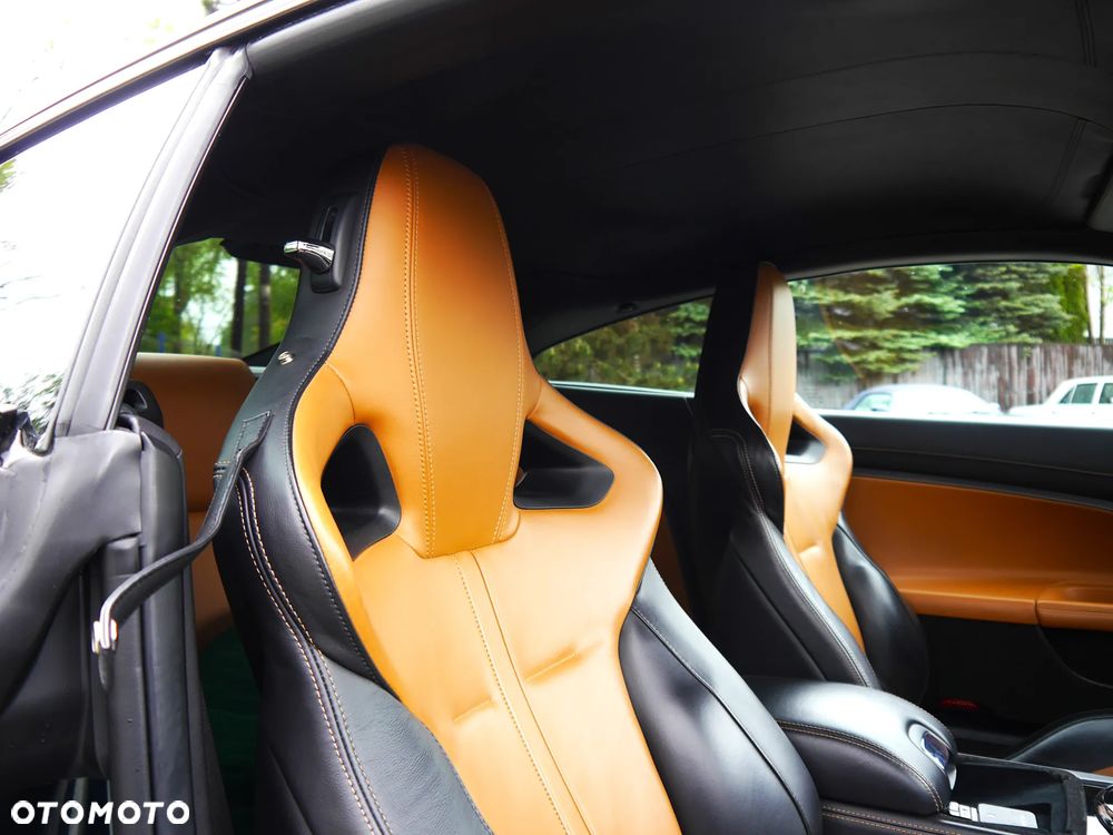 Jaguar XK XKR-S - 9