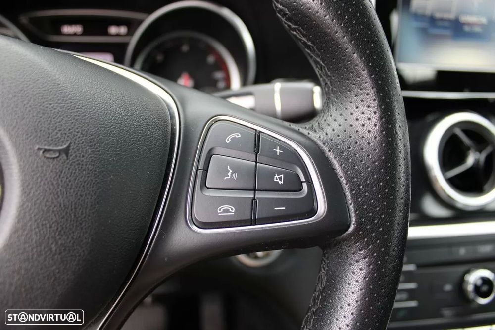 Mercedes-Benz CLA 180 d Shooting Brake Aut. - 10