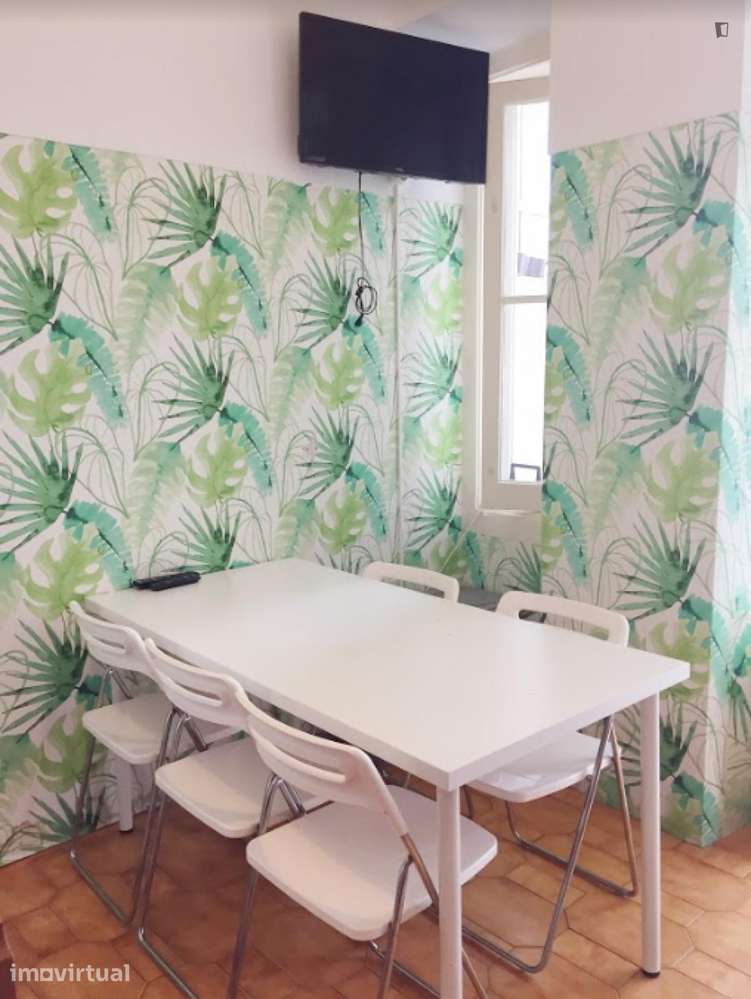 Quarto - localizado em Anjos Lisbon - Grande imagem: 5/17