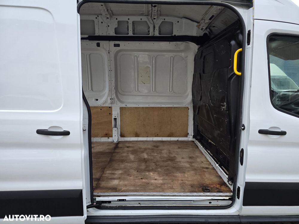 Ford Transit - 10