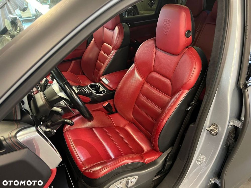 Porsche Cayenne S Diesel - 6