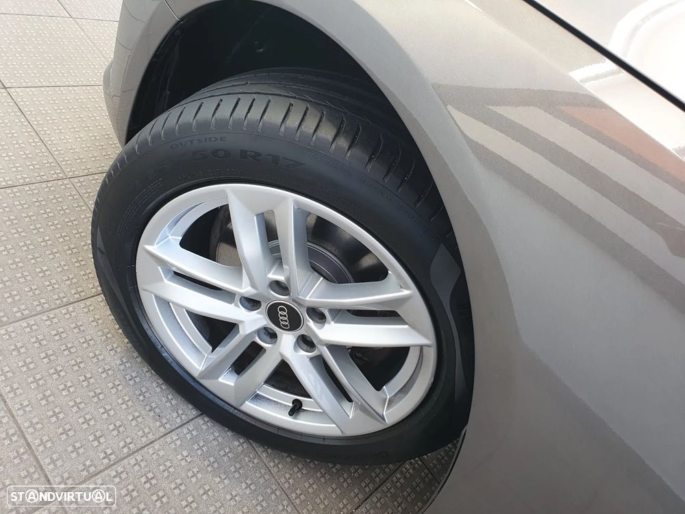 Audi A4 Avant 30 TDI Advanced S tronic - 22