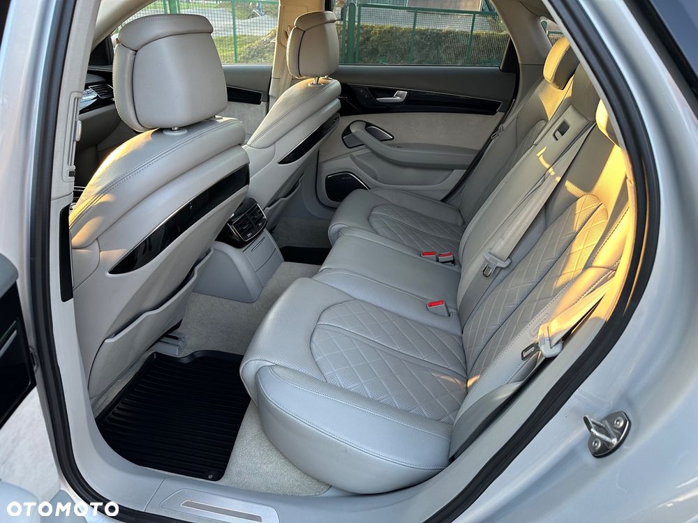 Audi A8 4.2 TDI DPF quattro tiptronic - 16