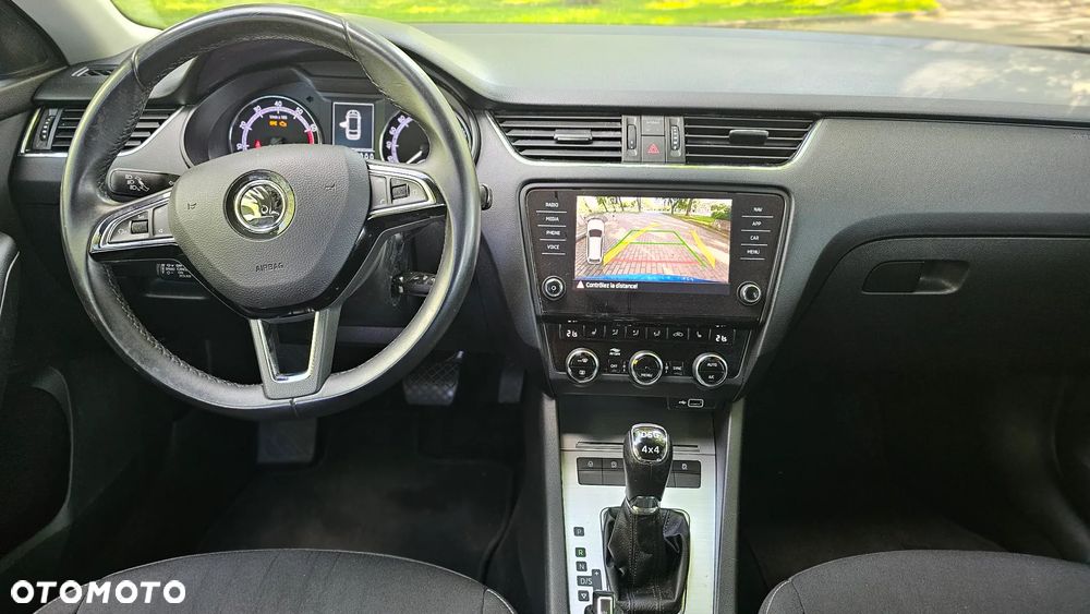 Skoda Octavia 1.8 TSI 4x4 Edition DSG - 9