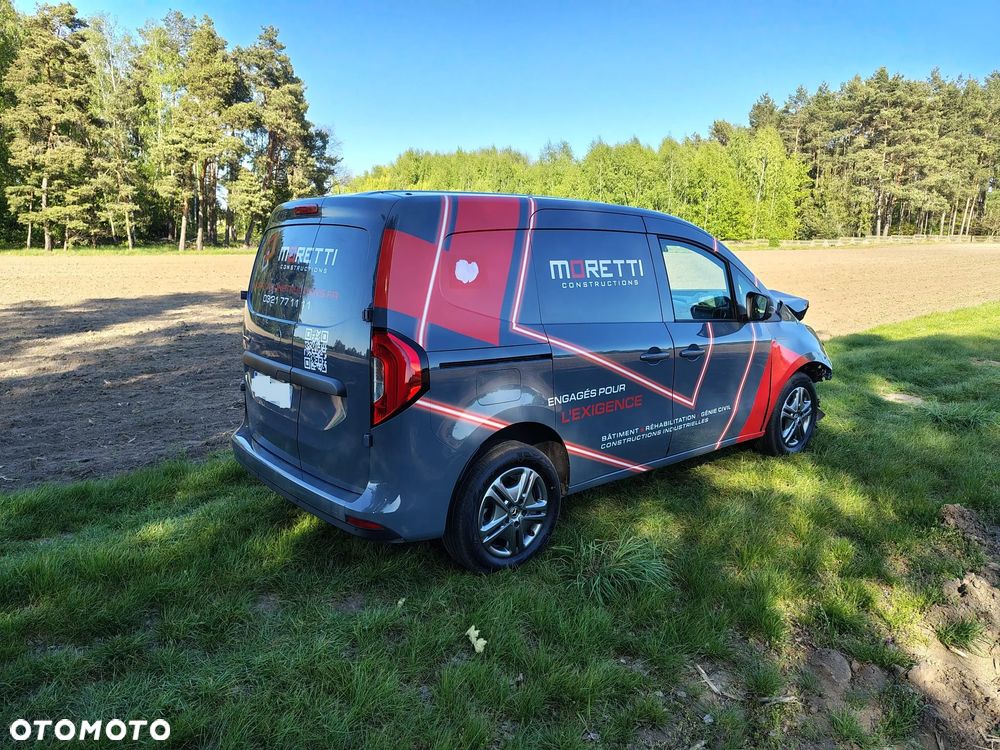 Mercedes-Benz ecitan - 7