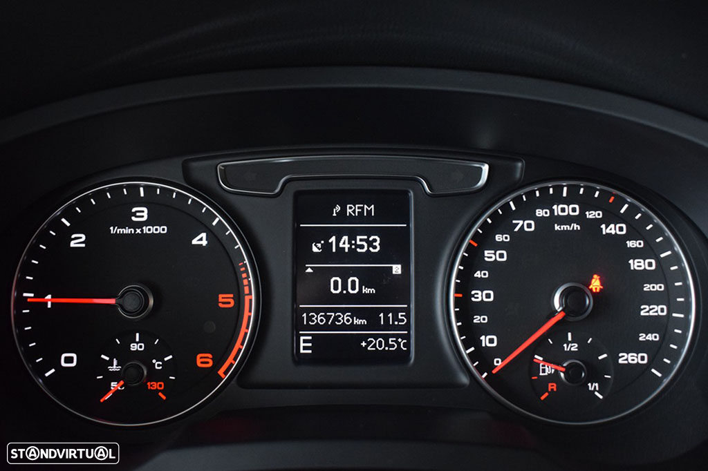 Audi Q3 2.0 TDI Sport - 14
