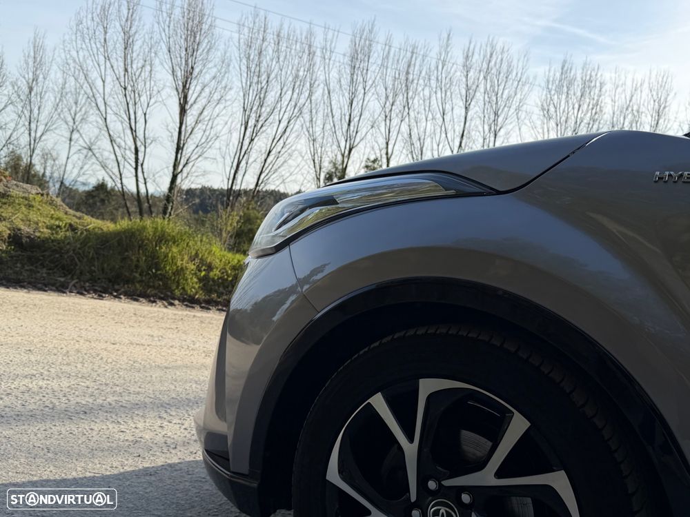 Toyota C-HR 1.8 HSD Comfort+P.Style - 17