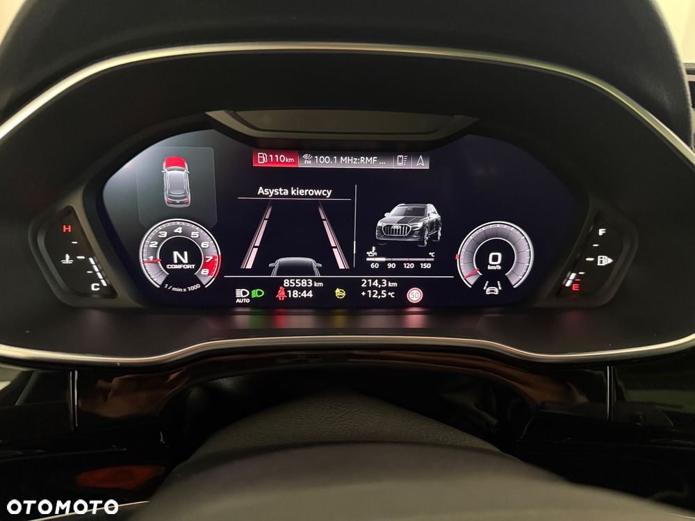 Audi Q3 - 18
