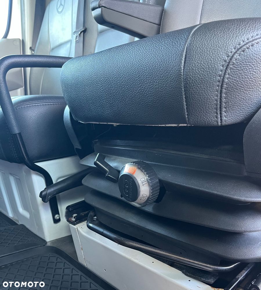 Mercedes-Benz Sprinter - 7