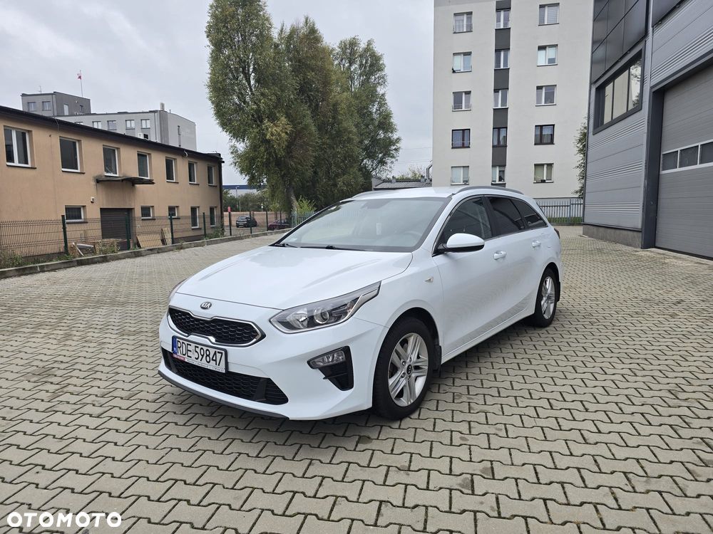 Kia Ceed - 6