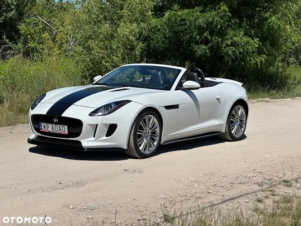 Jaguar F-Type R-Dynamic - 3