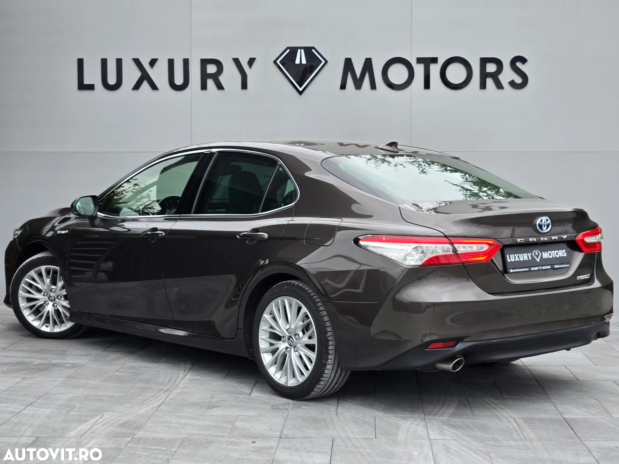 Toyota Camry 2.5 Hybrid Exclusive - 5
