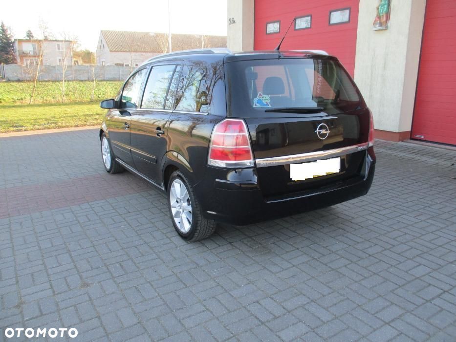 Na części Opel Zafira B Silnik Skrzynia Maska Zderzak Drzwi Klapa Szyba - 1