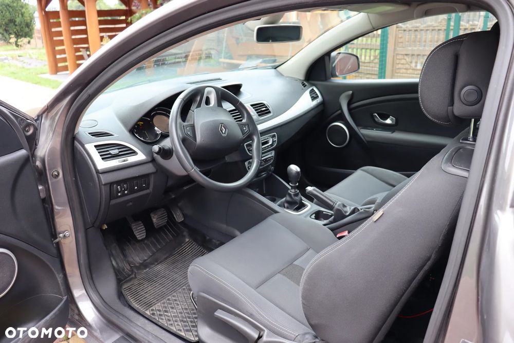 Renault Megane 1.5 dCi Dynamique - 23