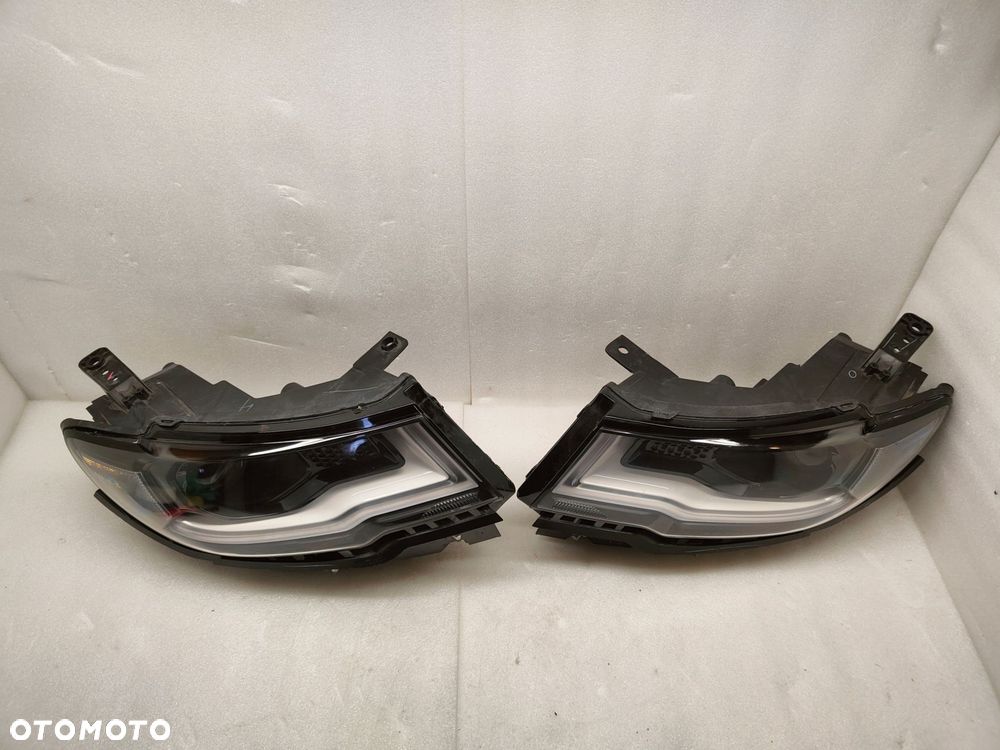 jeep compass ii zw komplet lamp przednich p55112818ac, p55112819ac - 4