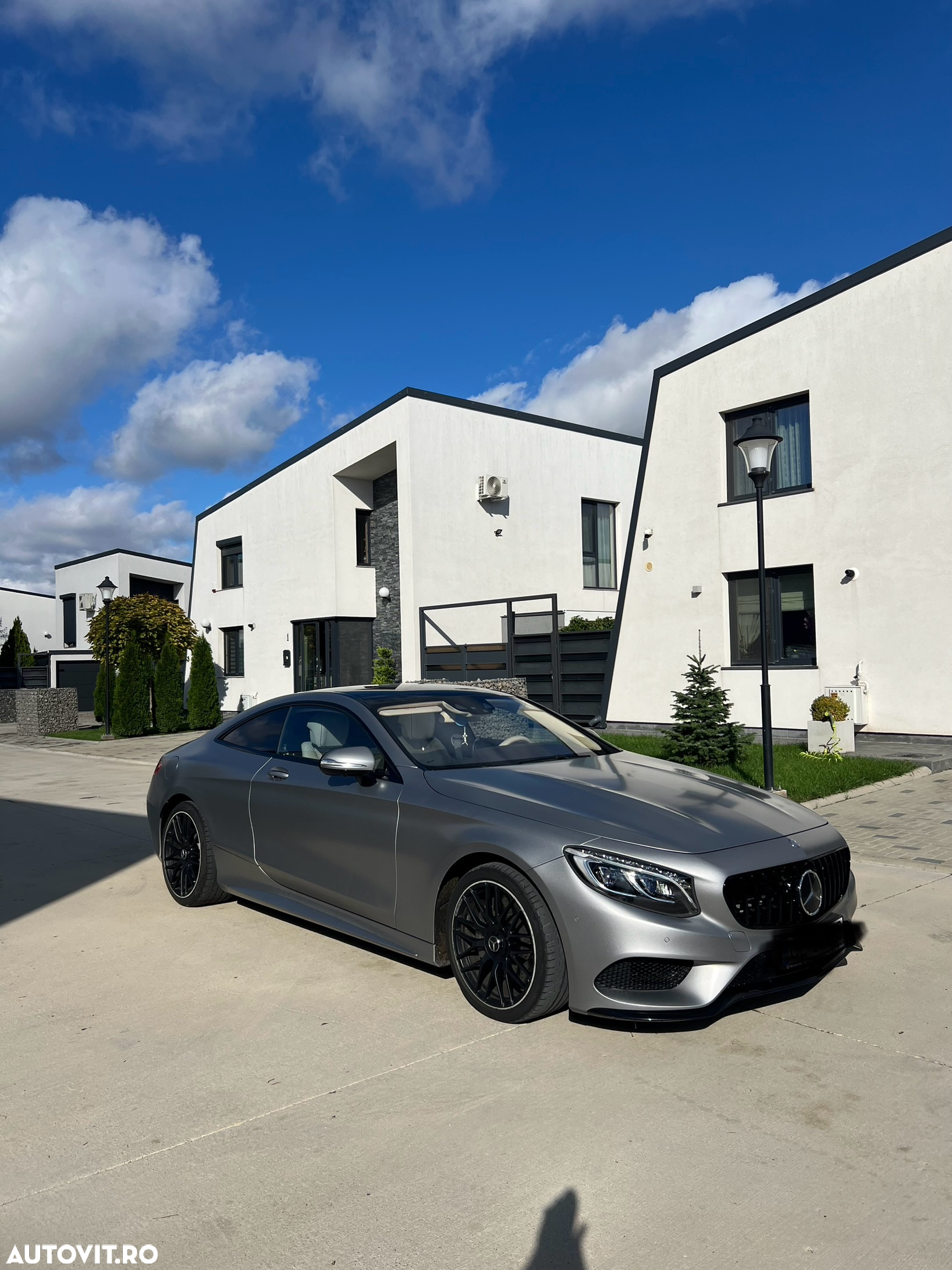 Mercedes-Benz S 500 4MATIC Coupe Aut - 2