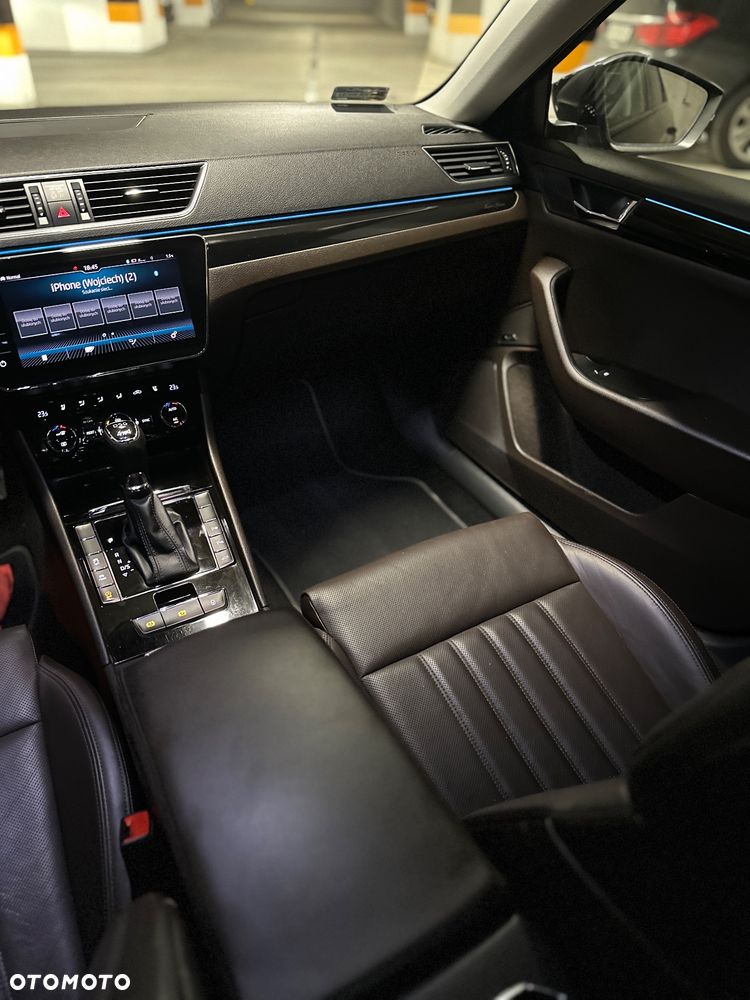 Skoda Superb 2.0 TSI 4x4 L&K DSG - 17