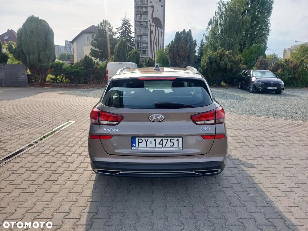 Hyundai i30 1.5 DPI Modern - 4