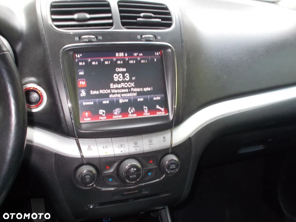 Dodge Journey - 10