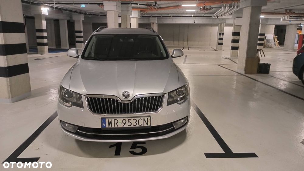 Skoda Superb 2.0 TDI Active - 2