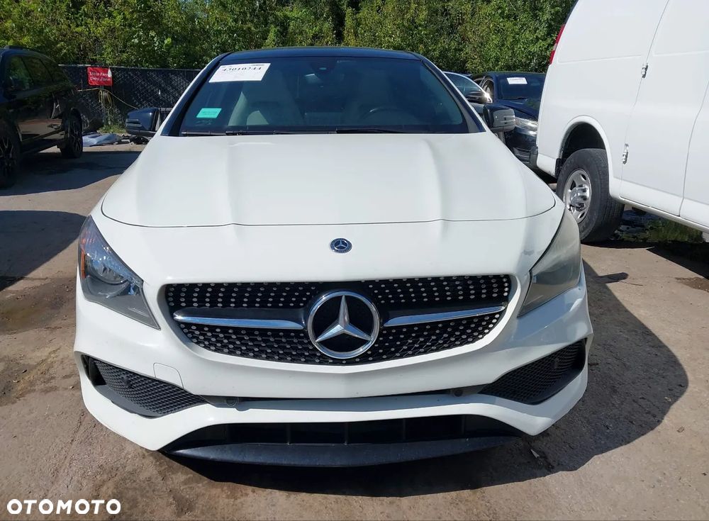 Mercedes-Benz CLA - 7
