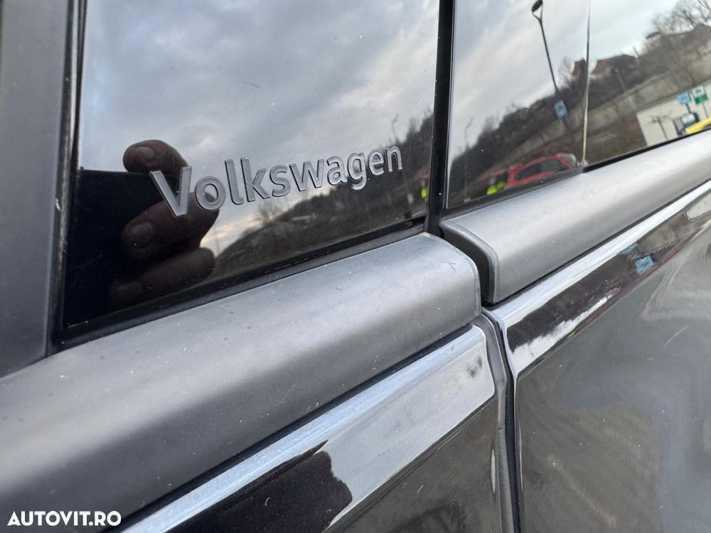 Volkswagen Golf 2.0 TDI SCR DSG Life - 32