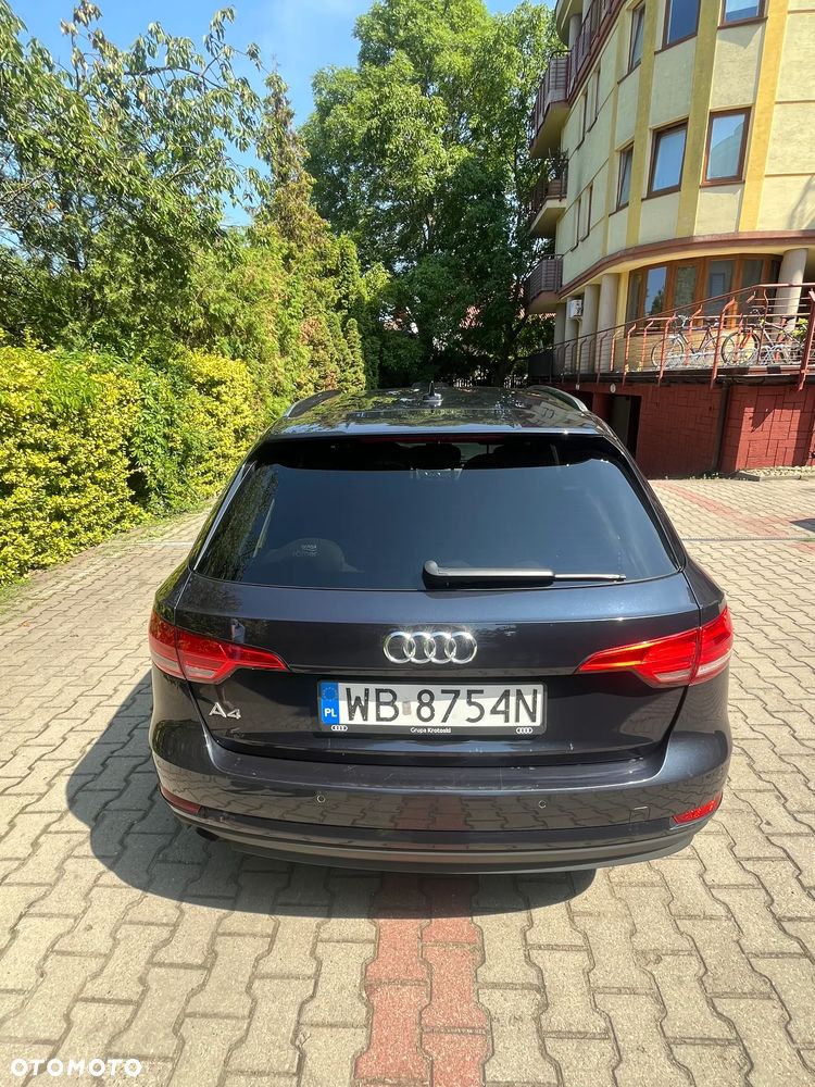 Audi A4 Avant 1.4 TFSI S tronic - 4