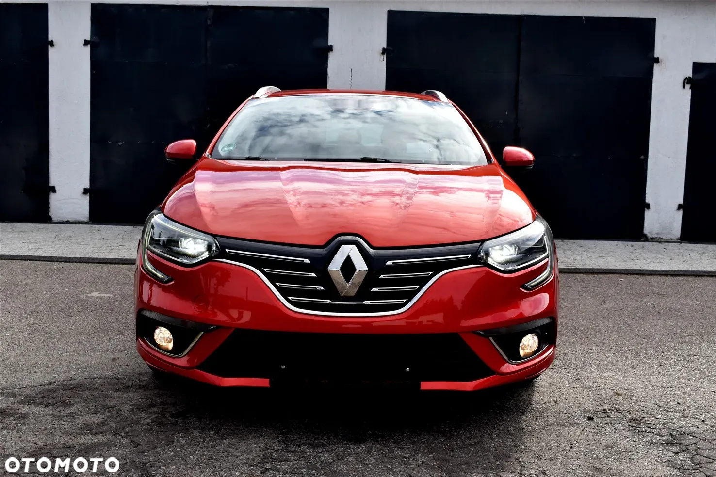 Renault Megane ENERGY TCe 130 EDC BOSE EDITION - 2