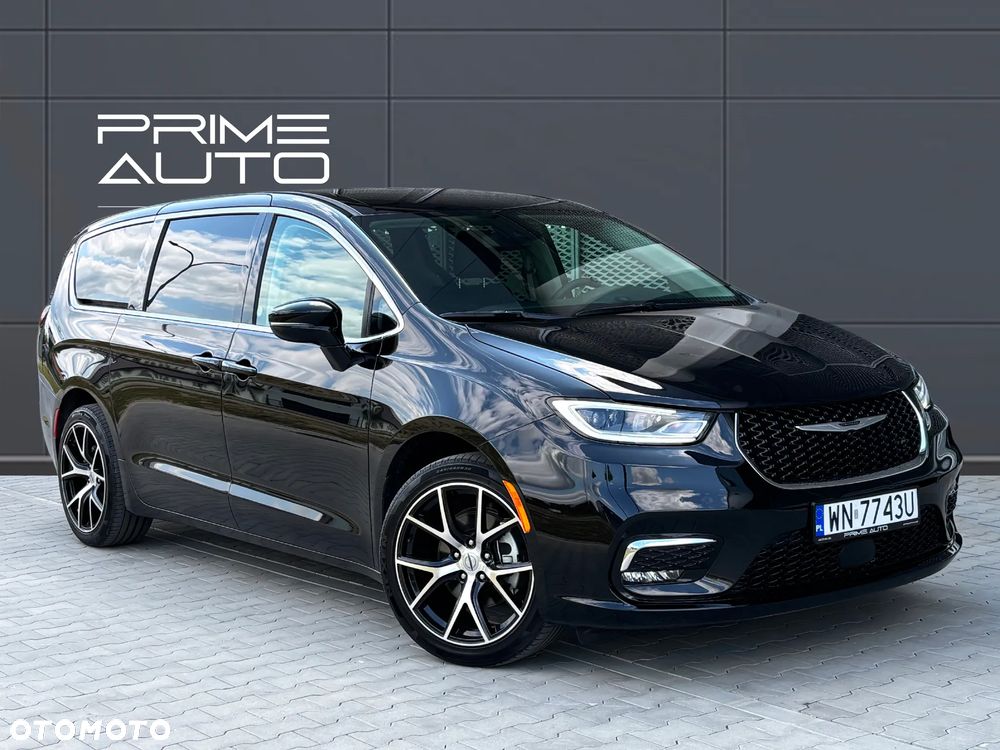 Chrysler Pacifica - 13