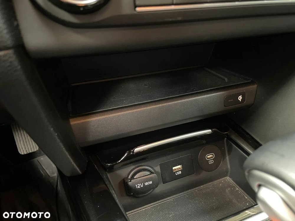 Kia XCeed 1.6 T-GDI Tribute DCT - 25