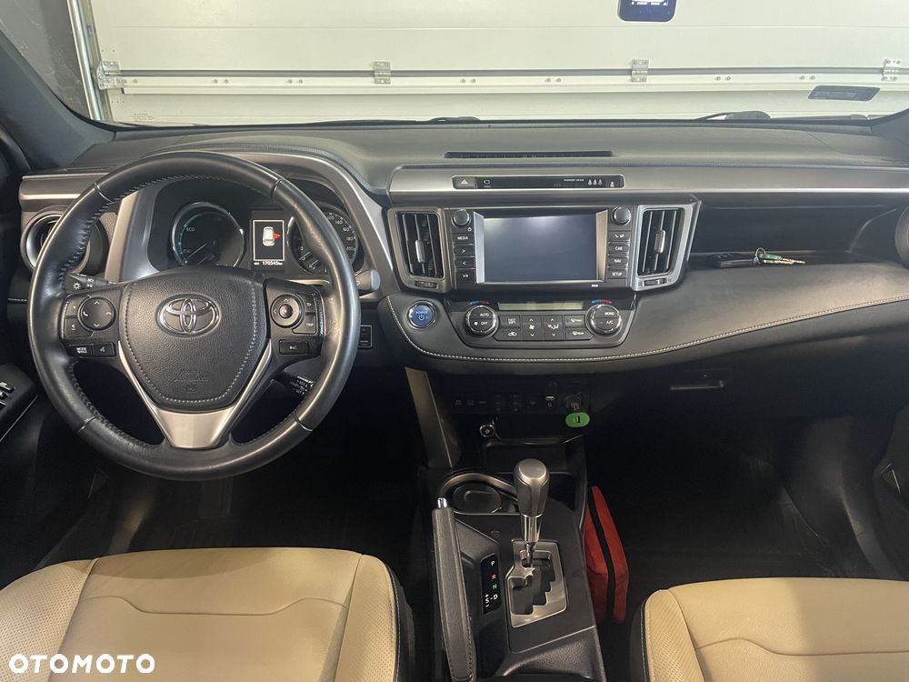 Toyota RAV4 Hybrid Prestige 4x4 - 12