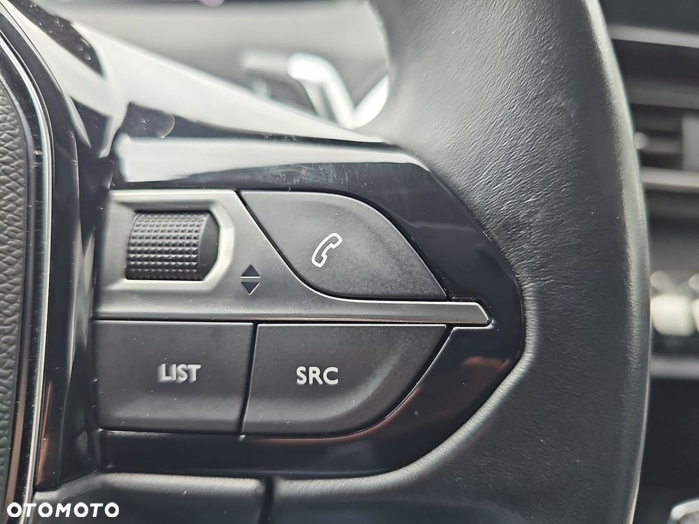 Peugeot 3008 1.5 BlueHDi Allure Pack S&S EAT8 - 15
