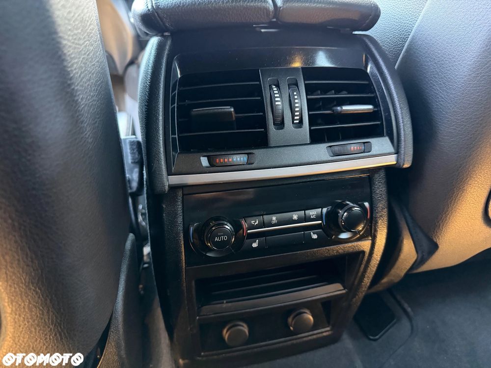 BMW X5 xDrive35i M Sport Edition - 33