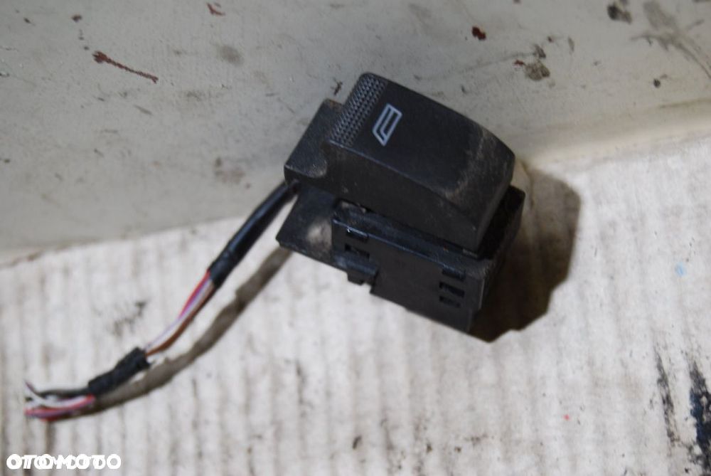 PRZEŁĄCZNIK SZYBY PRAWY AUDI A3 8L 8L0959855A - 6