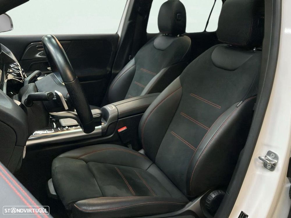 Mercedes-Benz GLA 250 e AMG Line - 17