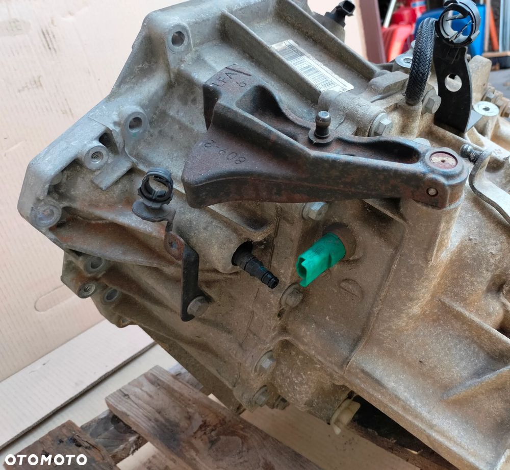 RENAULT SCENIC III 1,6 DCI  SKRZYNIA BIEGÓW ND4012 - 8