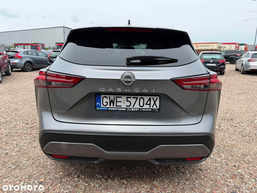 Nissan Qashqai 1.3 DIG-T MHEV 4x4 N-Connecta Xtronic - 5