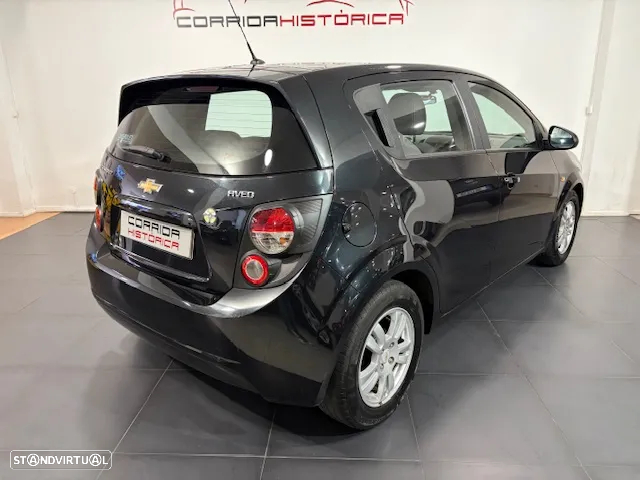 Chevrolet Aveo 1.2 LS - 12