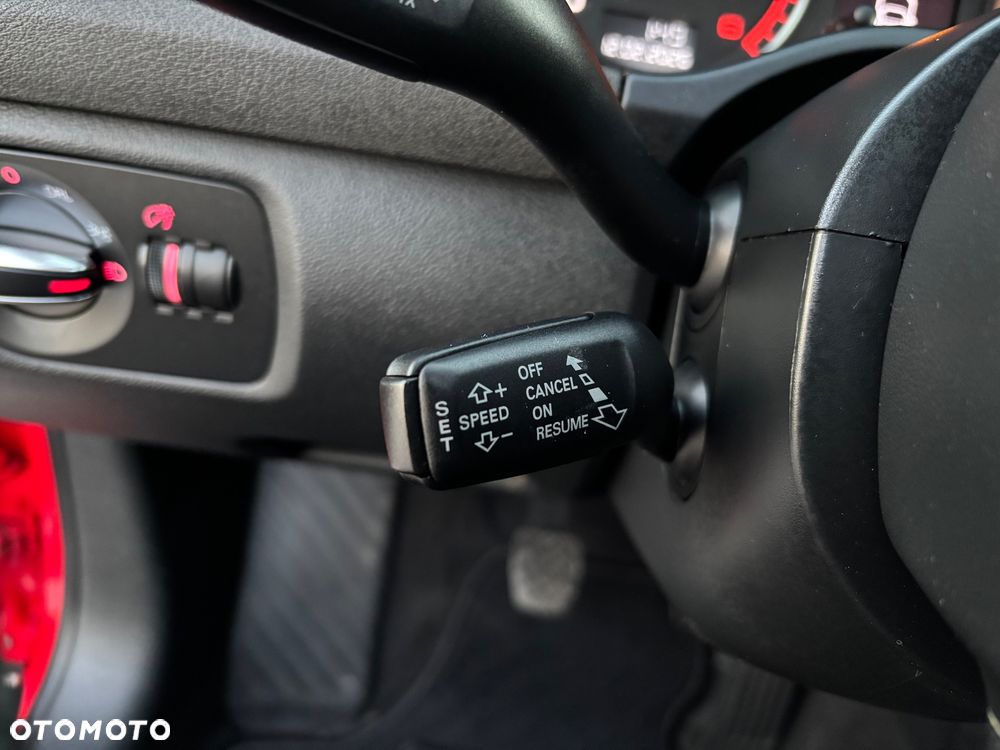 Audi A3 Sportback 2.0 TDI S line Sportpaket plus - 33