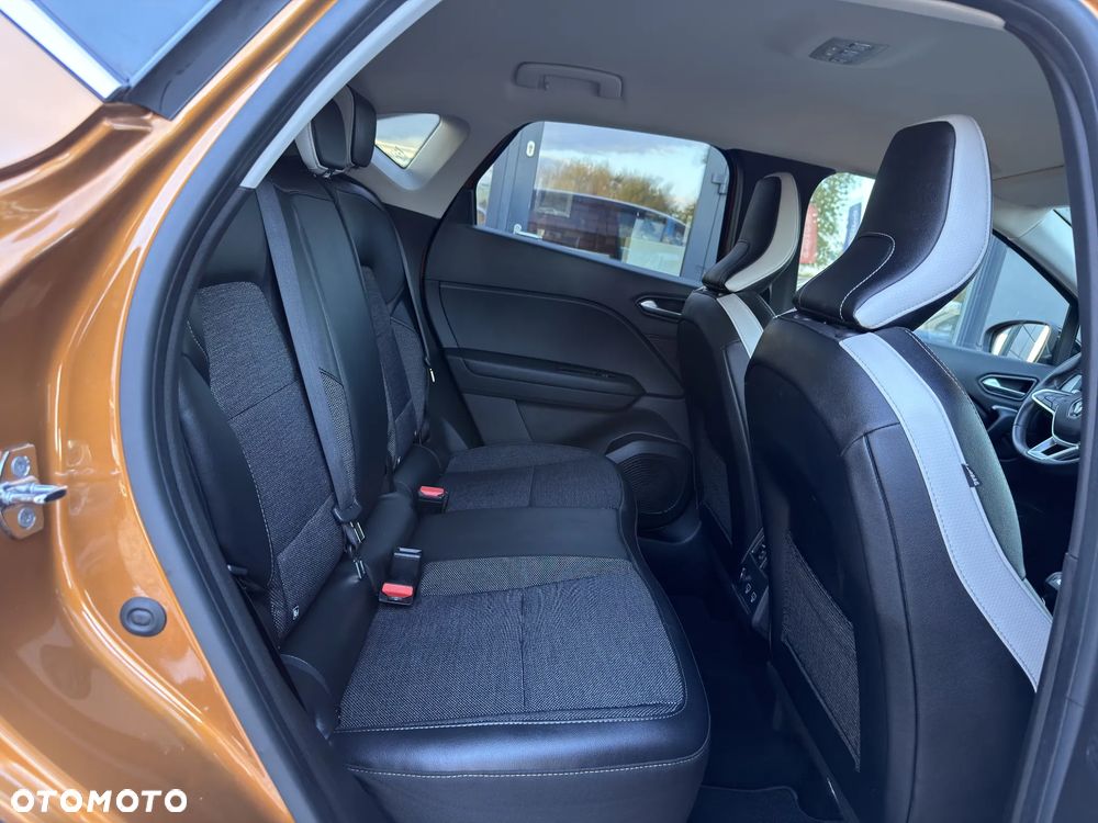 Renault Captur 1.3 TCe Intens EDC - 27