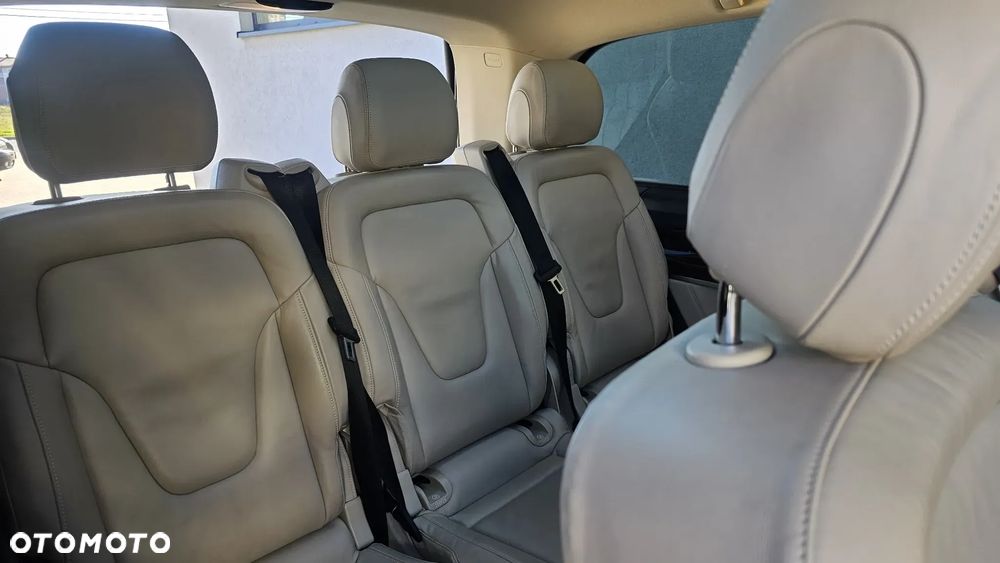 Mercedes-Benz Klasa V 250 d 4-Matic Avantgarde 9G-Tronic (d³ugi) - 15