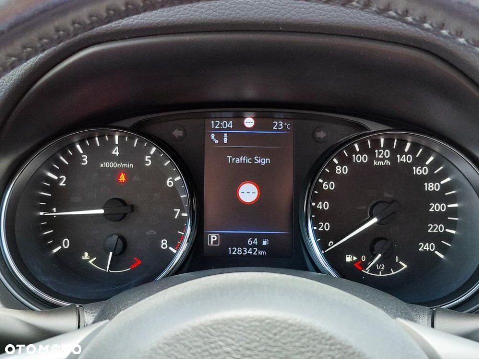 Nissan X-Trail - 18